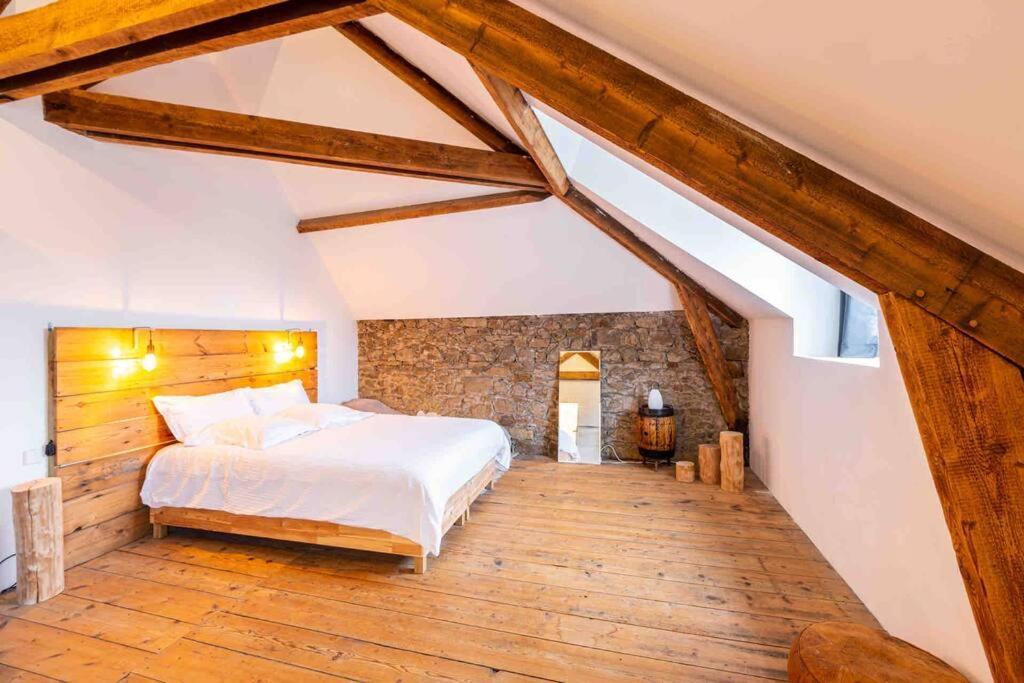 Maison, Appartement Type Triplex Atypique De Charme Saint-Brieuc Extérieur photo